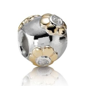 PANDORA BRAND , RAISED FLOWER CZ , GREAT CONDITION ! 2 AVAILABLE !